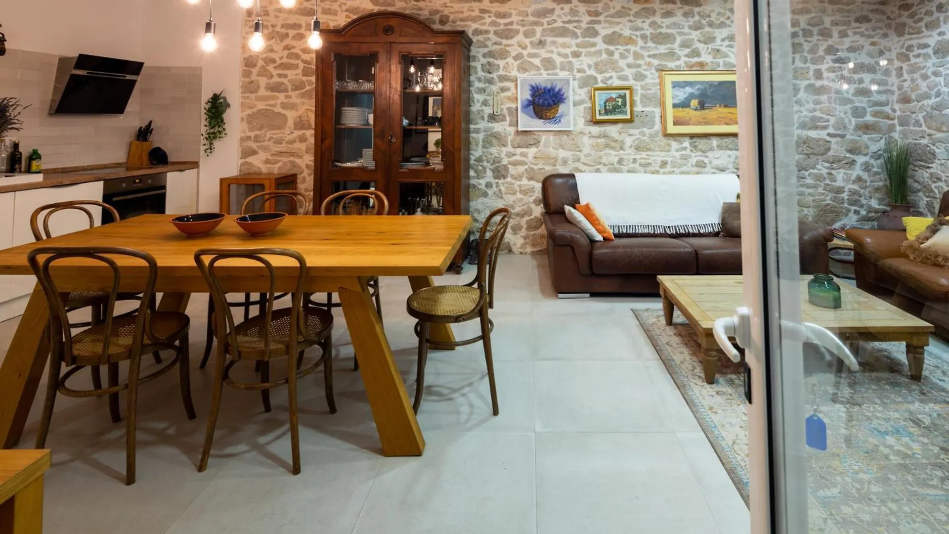 Vila Gallo Galovac  Villa Galovac (Zadar)