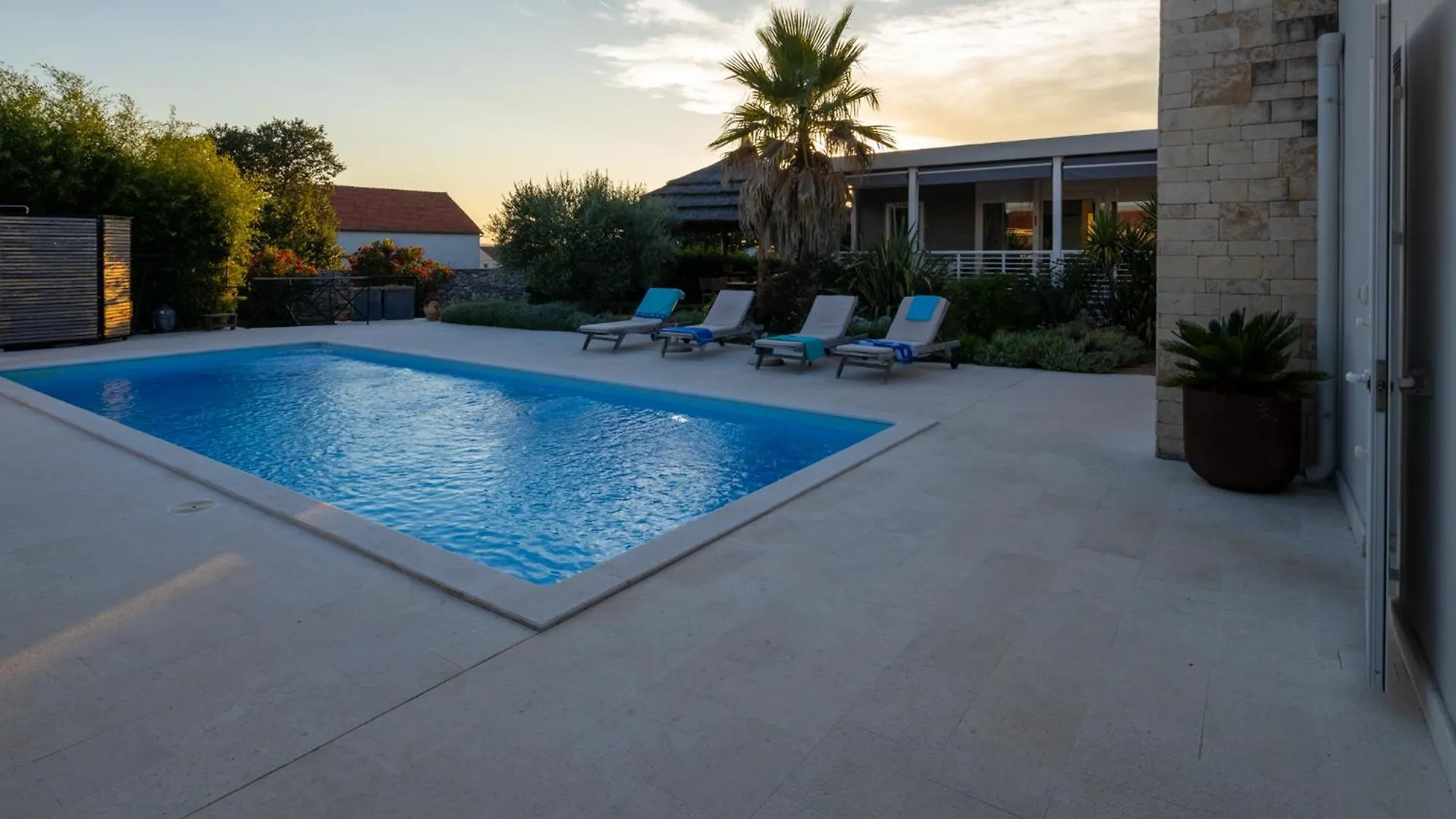 Vila Gallo Galovac  Villa Galovac (Zadar)