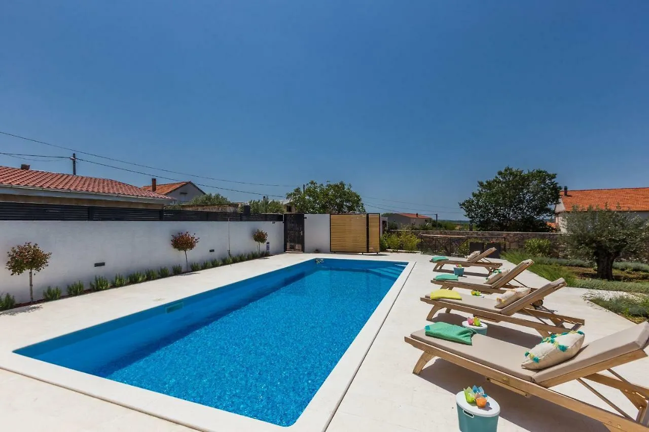 Vila Gallo Galovac Villa